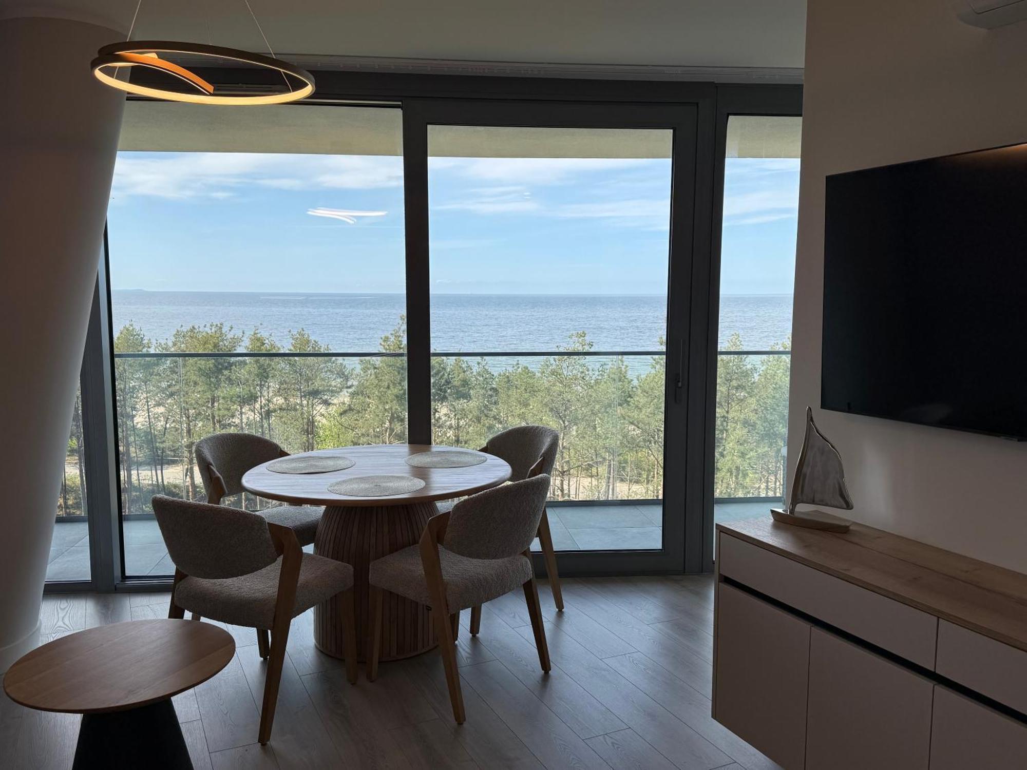 Waveview Premium Apartment